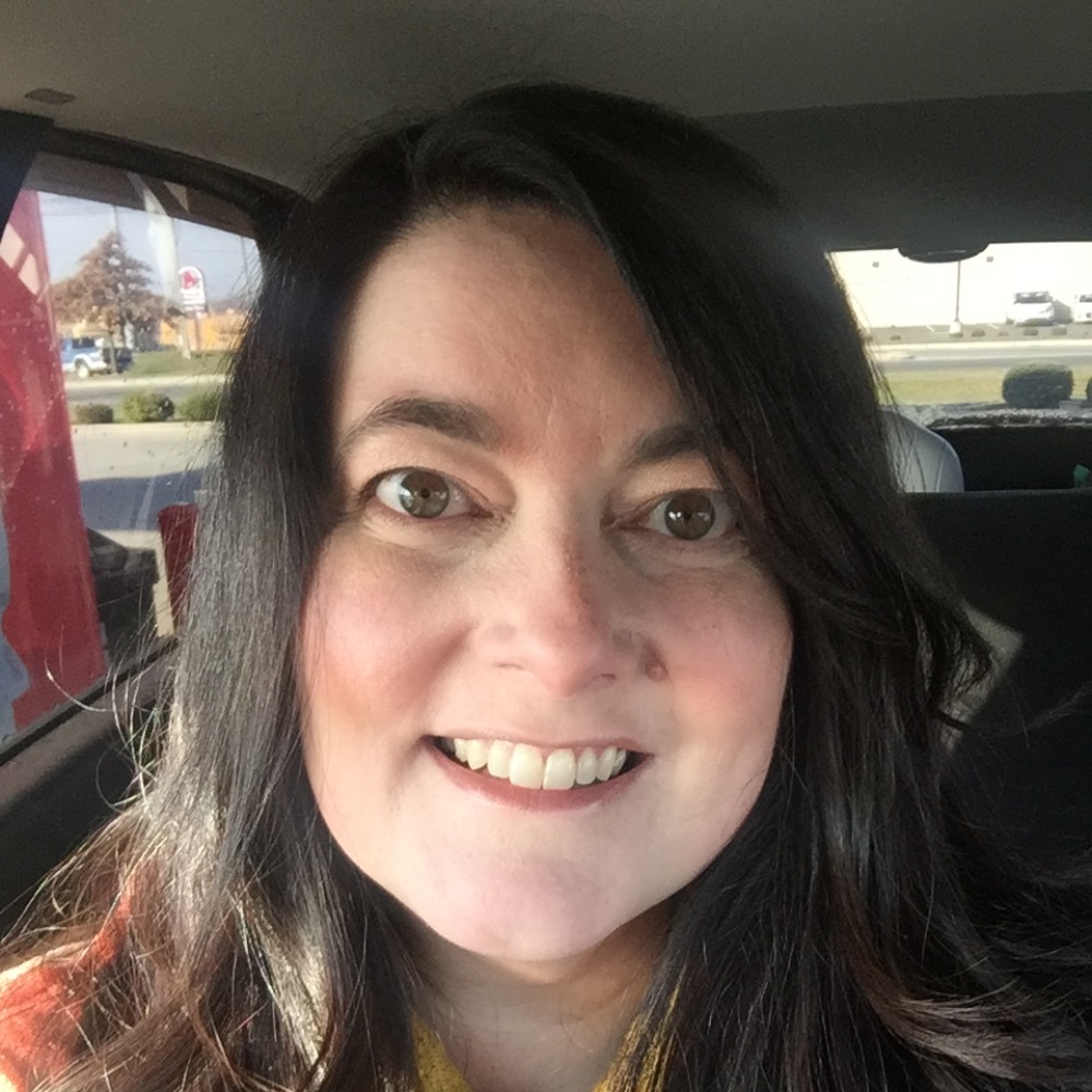 Meet your Posher, Rebecha